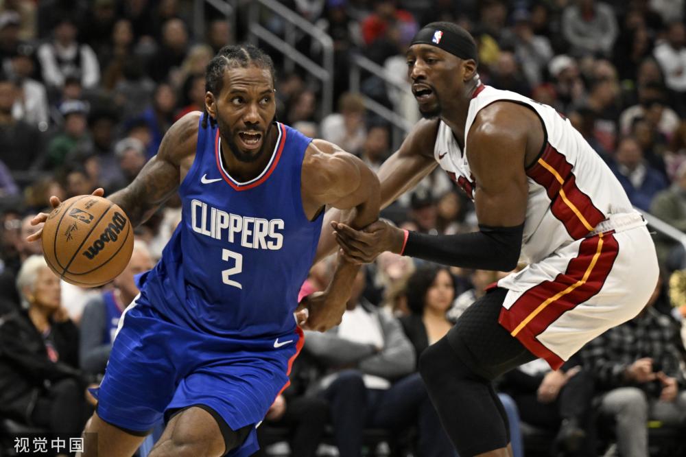 一碰球就进 一碰球就进